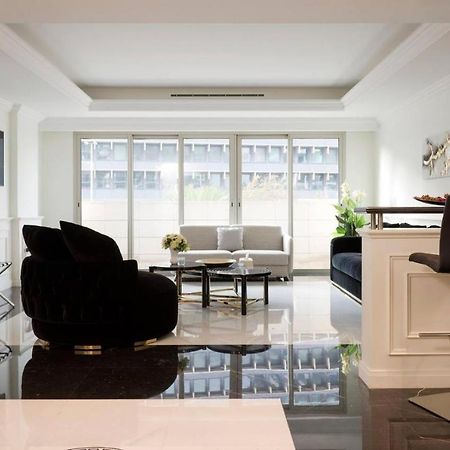 Versace Tower Luxury Suites - Downtown เบรุต ภายนอก รูปภาพ