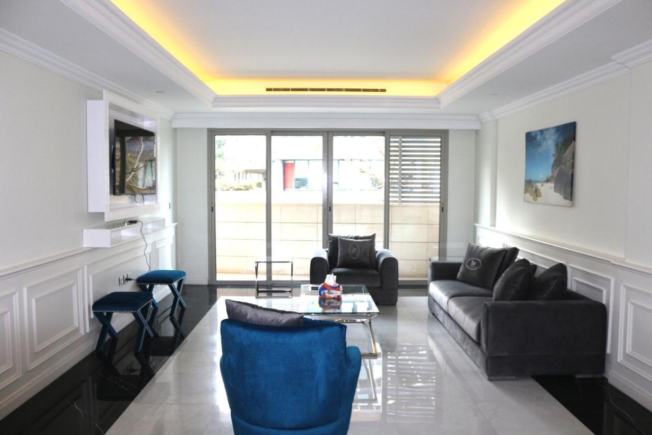 Versace Tower Luxury Suites - Downtown เบรุต ภายนอก รูปภาพ