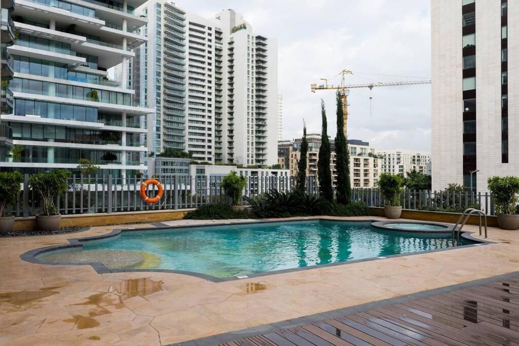 Versace Tower Luxury Suites - Downtown เบรุต ภายนอก รูปภาพ